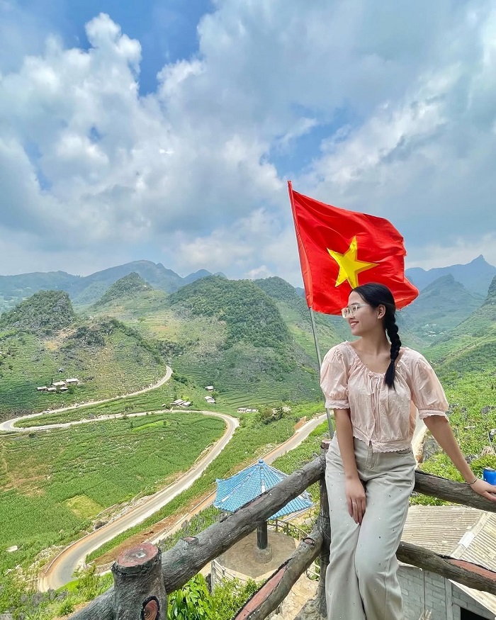 Dốc chữ M Hà Giang là điểm check in hấp dẫn du khách