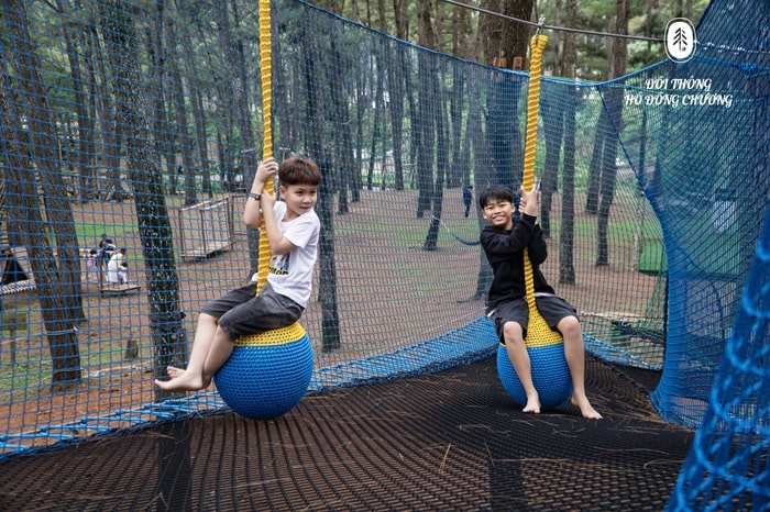 đồi thông hồ Đồng Chương Ninh Bình - Khu vui chơi liên hoàn