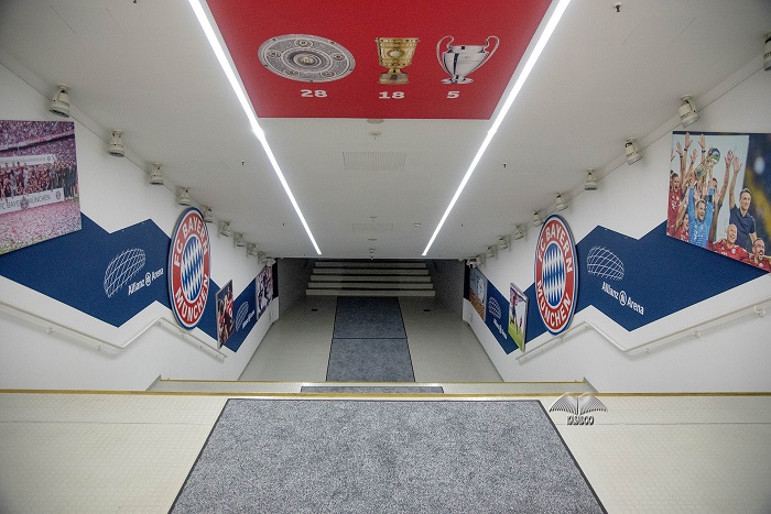 Khám phá các khu vực nội bộ là hoạt động không thể bỏ lỡ tại sân vận động Allianz Arena