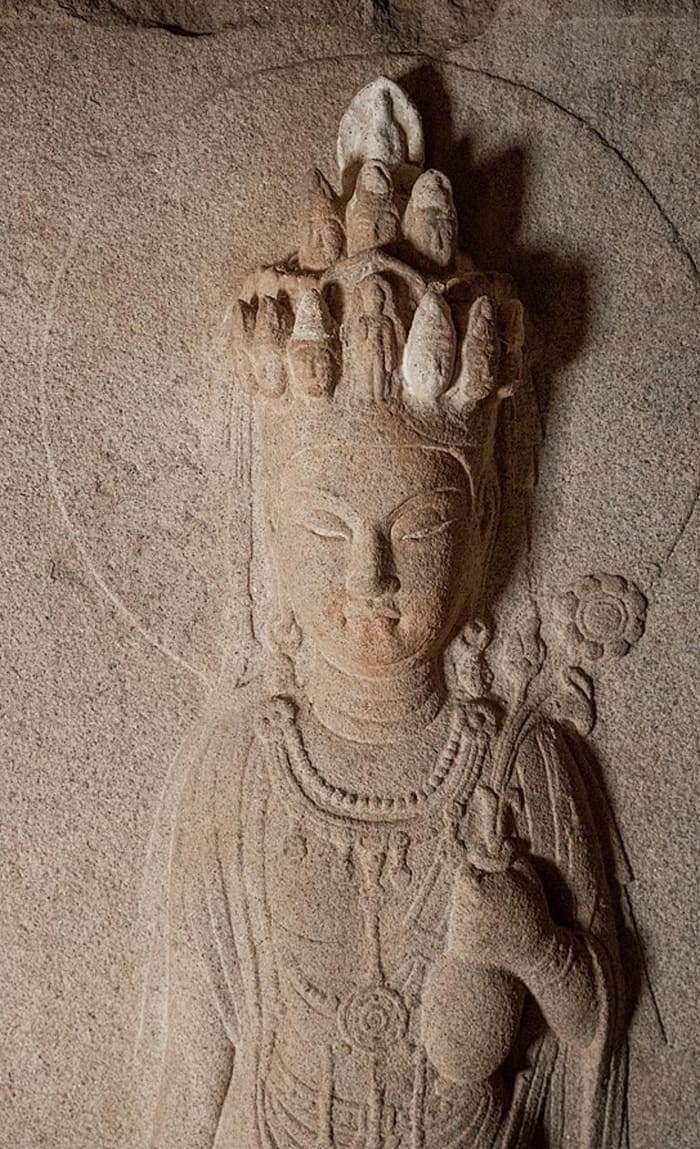 Bên trong hang Seokguram Hàn Quốc
