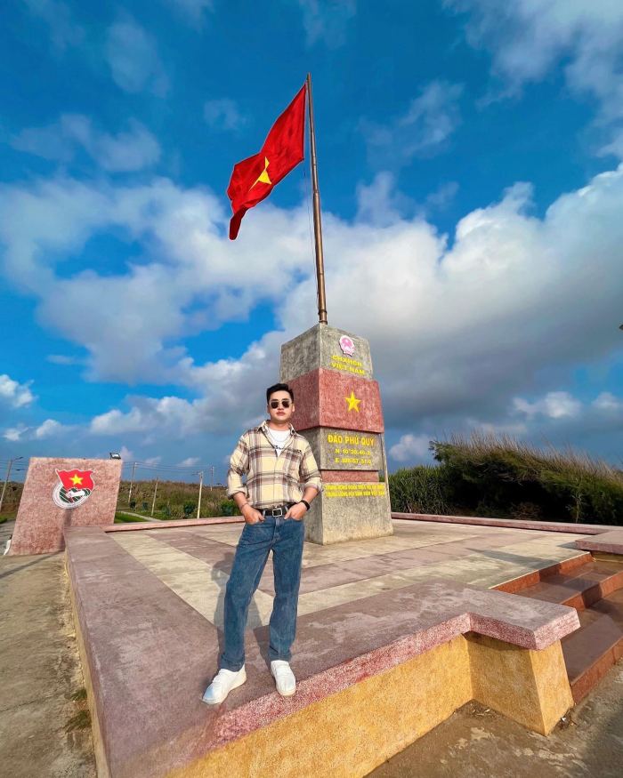 kinh nghiệm du lịch Phú Quý từ Hà Nội 