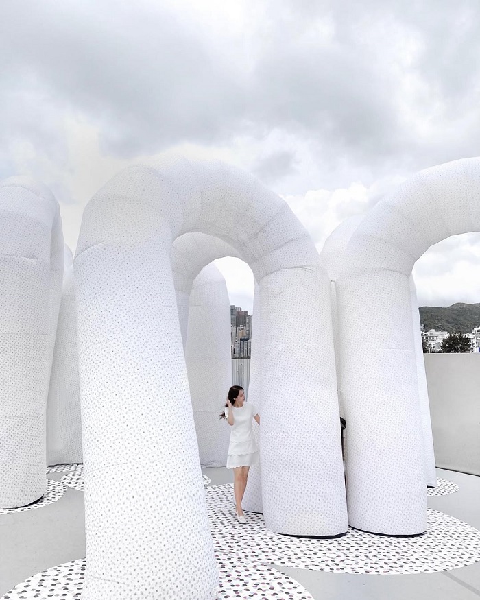 Đi dạo và thư giãn là hoạt động thú vị ở phố đi dạo Wan Chai