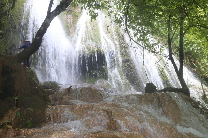 Thác Rêu Sìn Hồ là điểm đến lý tưởng để chữa lành