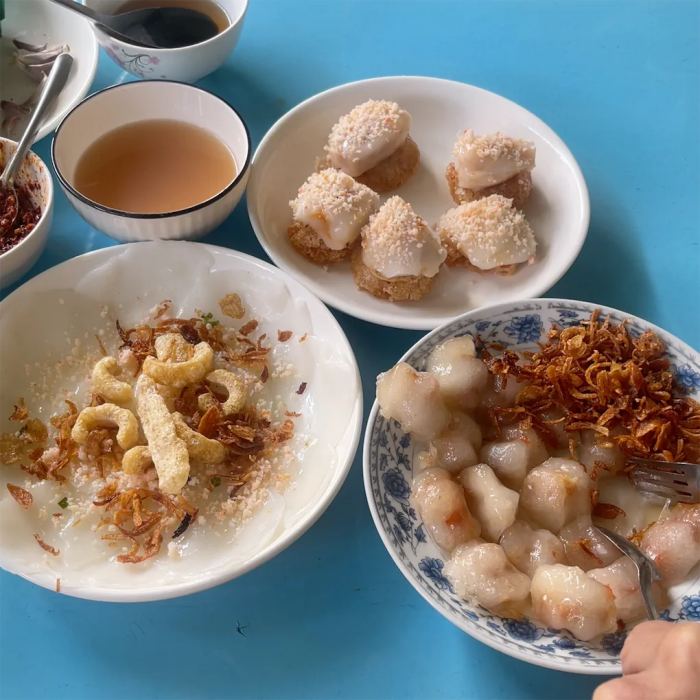 Bánh ram ít Huế quán Mệ Cai