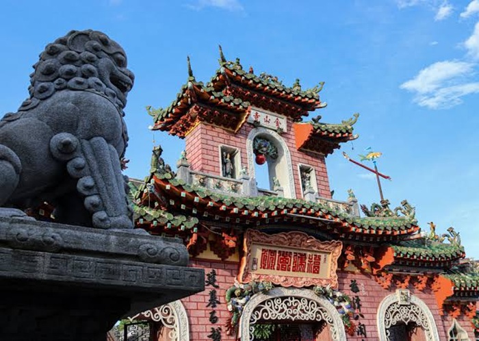 Hội quán Phúc Kiến mang đến cảm giác bình yên - Ảnh: Create Travel TV