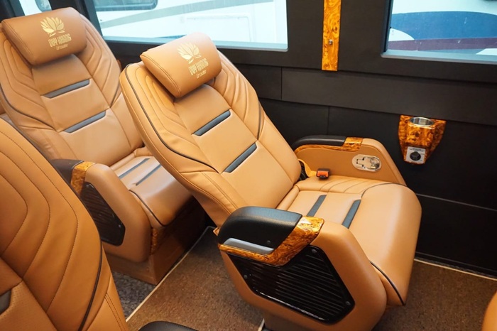 Bên trong xe Duy Khang Limousine - Ảnh: Xe Duy Khang