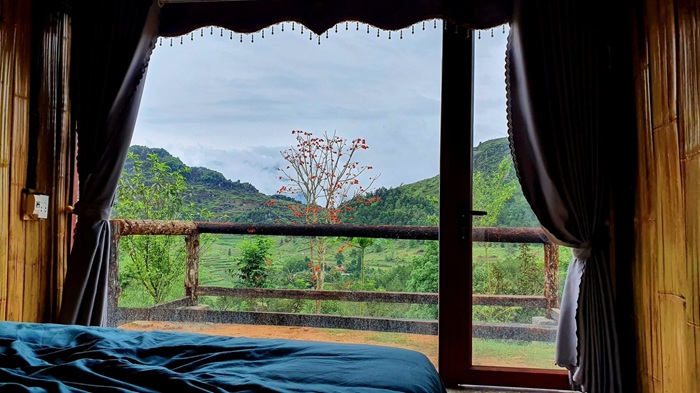 Phòng lưu trú của Toong - homestay đẹp ở Hà Giang có ban công thoáng mát - Ảnh: Ohdidi
