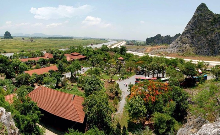 Hoàng Giang là quán ăn ngon gần Tràng An sở hữu view cực đỉnh - Ảnh: Fanpage Nhà hàng Hoàng Giang