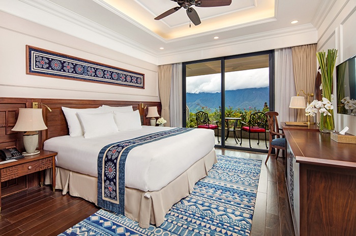 Phòng ốc ở Silk Path Grand Resort & Spa có ban công thoáng mát - Ảnh: Silk Path