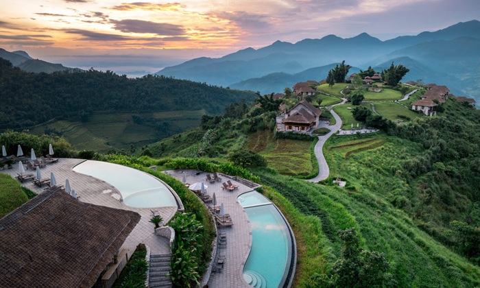 Hồ bơi vô cực ở Topas Ecolodge - Ảnh: Topas Ecolodge