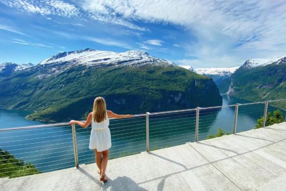 Đến vịnh Geiranger Na Uy trải nghiệm vẻ đẹp hùng vĩ làm say lòng mọi tín đồ du lịch