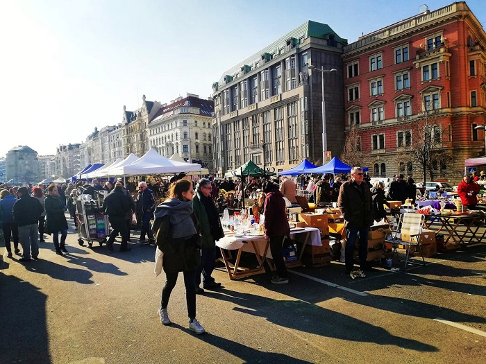 chợ trời Naschmarkt
