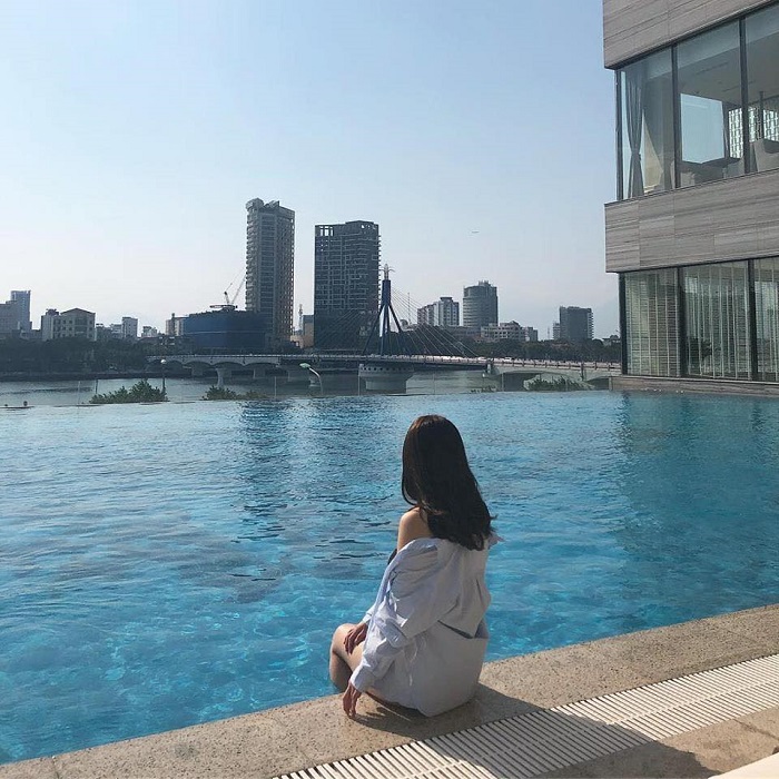 Combo Đà Nẵng 3N2Đ nghỉ Vinpearl Condotel Riverfront 5*, bay VNA chỉ từ 4tr6