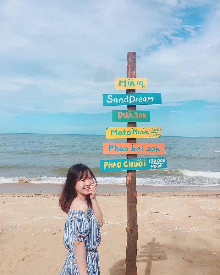 Thach Hai Beach: Beautiful pristine beach like paradise in Ha Tinh