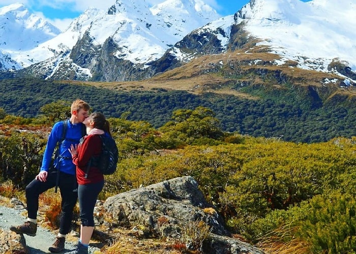 Khám phá vẻ đẹp của con đường hạnh phúc Routeburn Track New Zealand
