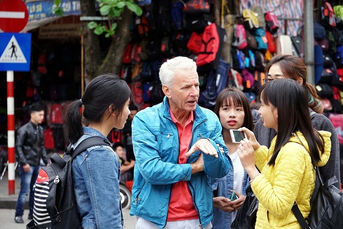 Kinh nghiệm cho khách nước ngoài trước khi sang du lịch Việt Nam