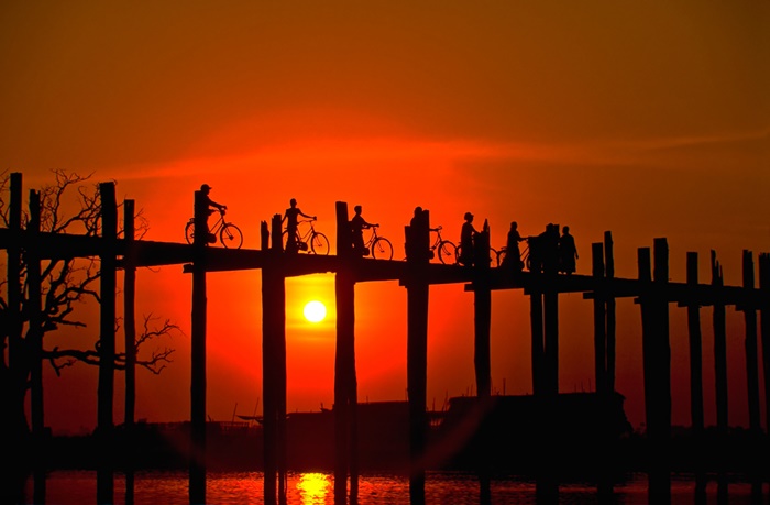 trai-nghiem-ngam-hoang-hon-o-myanmar_3jpg