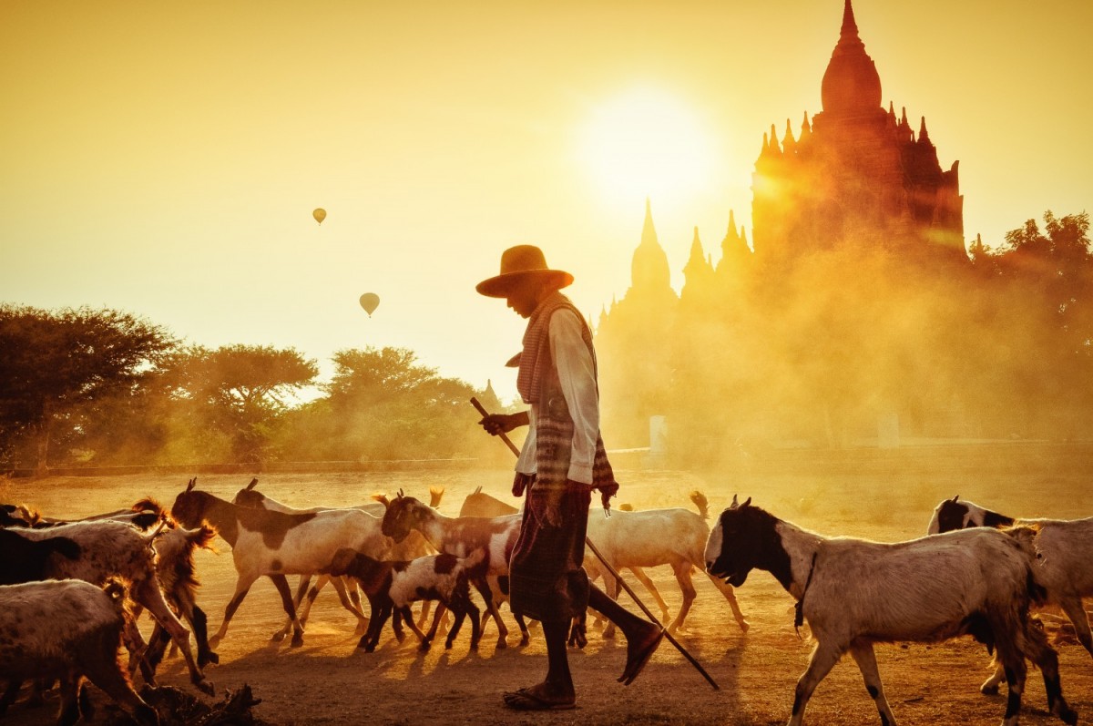 trai-nghiem-ngam-hoang-hon-o-myanmar_4jpg