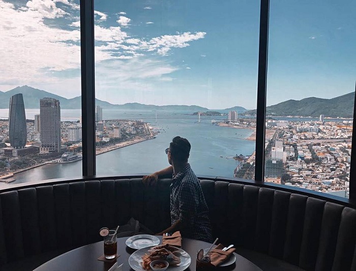 Combo Đà Nẵng 3N2Đ nghỉ Vinpearl Condotel Riverfront 5*, bay VNA chỉ từ 4tr6