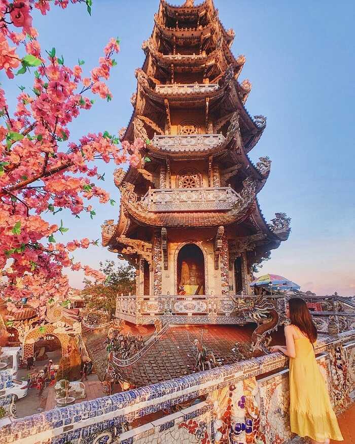 chùa Linh Phước Đà Lạt - ngắm cảnh từ trên cao