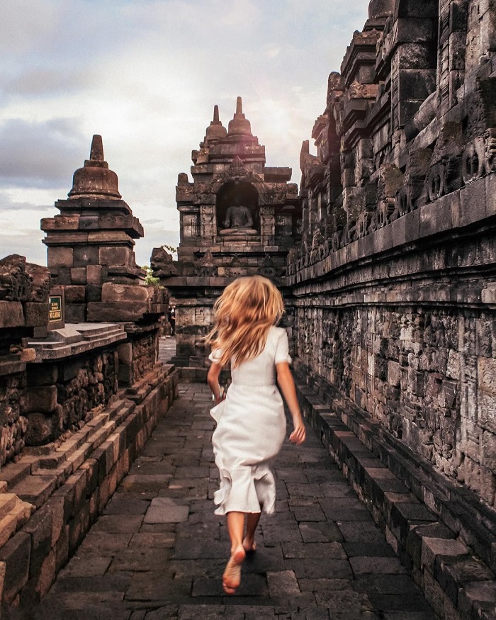 72 bảo tháp đền Borobudur Indonesia
