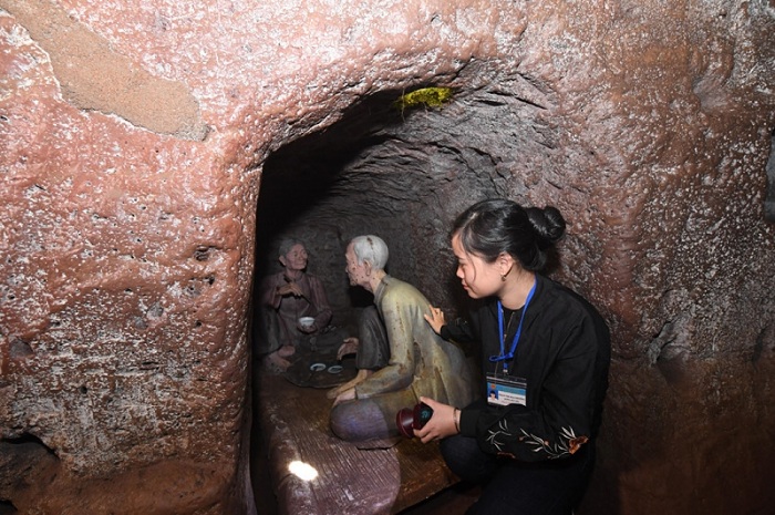 Vinh Moc Tunnels - the pride of Quang Tri people on fire