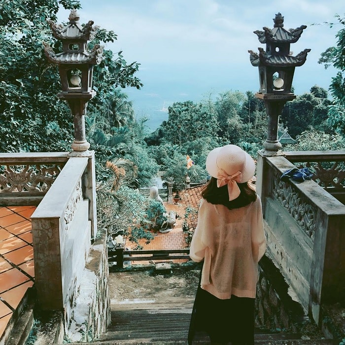 'Lắng mình' trong sự thanh tịnh của chùa núi Tà Cú Phan Thiết