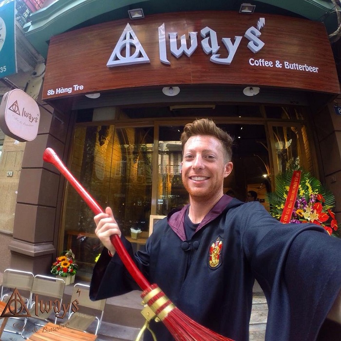 A cafe for crazy Harry Potter fans