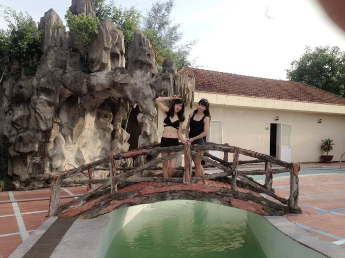 Exploring Tien Lang hot spring in Hai Phong