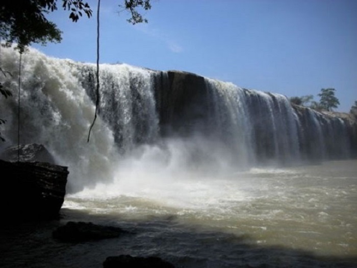 Xung Khoeng Waterfall - The beautiful waterfall in Gia Lai has come, you don't want to go back 