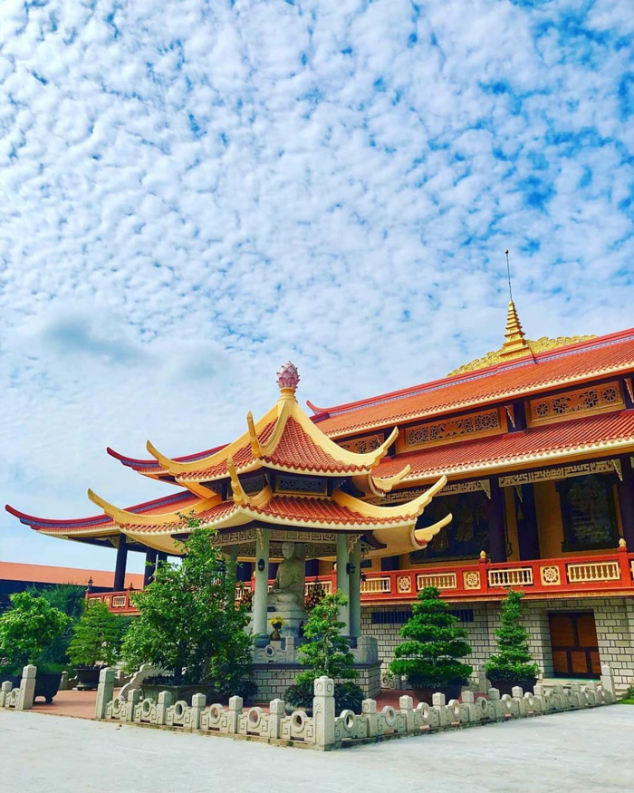 Thiền việ‏n Trúc Lâm Chánh Giác Tiền Giang - ngôi chùa tuyệt đẹp