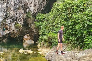 Hang Rục Mòn Quảng Bình – khám phá hang động nhũ đá đẹp si mê