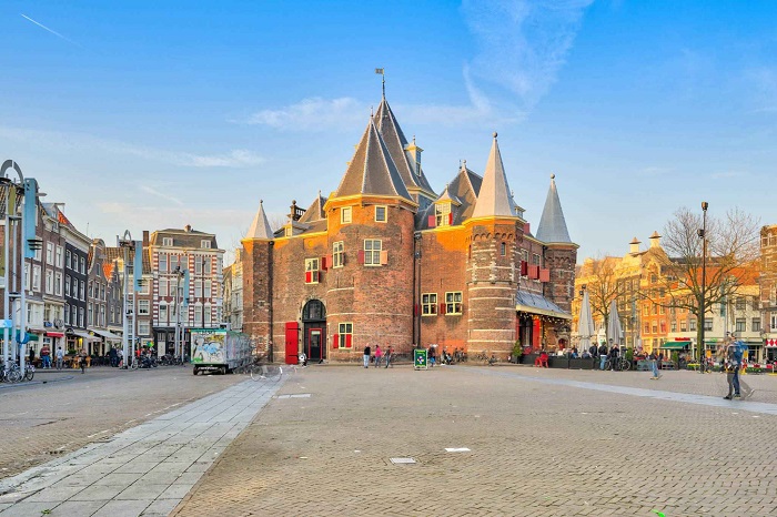 Chợ Nieuwmarkt - Khu phố đèn đỏ Amsterdam Hà Lan