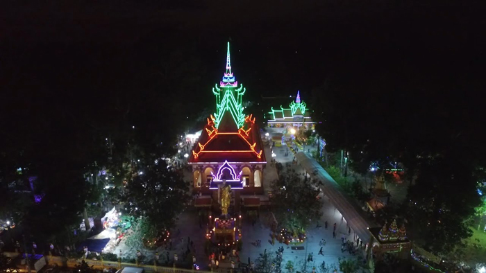 Viếng chùa Hạnh Phúc Tăng - chùa về đêm