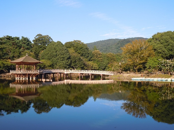 Ukimido - Địa điểm tham quan ở công viên Nara Park, Nhật Bản