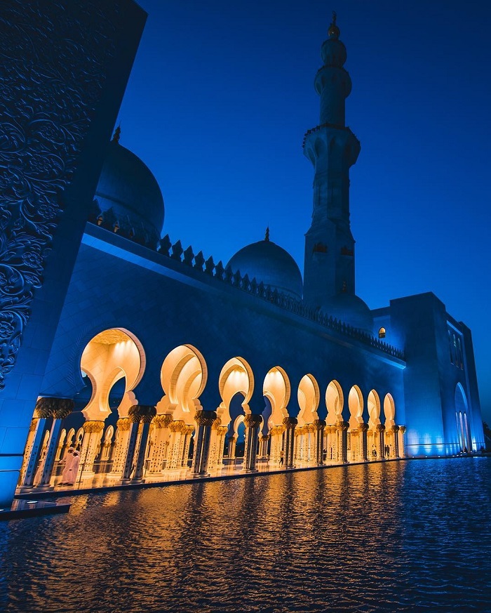 Đây là nhà thờ hồi giáo đẹp nhất thế giới - Địa điểm du lịch Abu Dhabi
