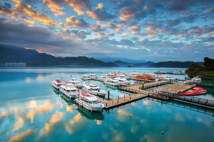Hồ Nhật Nguyệt - Địa điểm du lịch ở Đài Trung