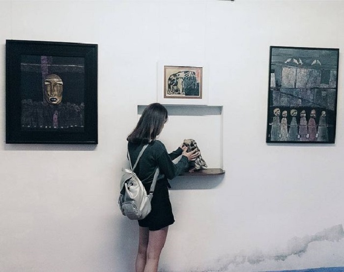 Artwork exhibition area at Dong Dinh museum
