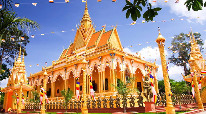 Viếng chùa Hạnh Phúc Tăng - chùa Khmer
