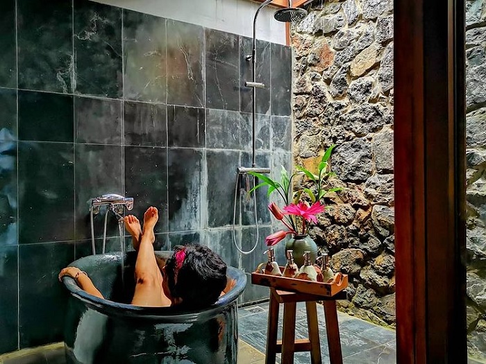 bồn tắm - nội thất của khu nghỉ dưỡng Tam Coc Garden Boutique ở Ninh Bình