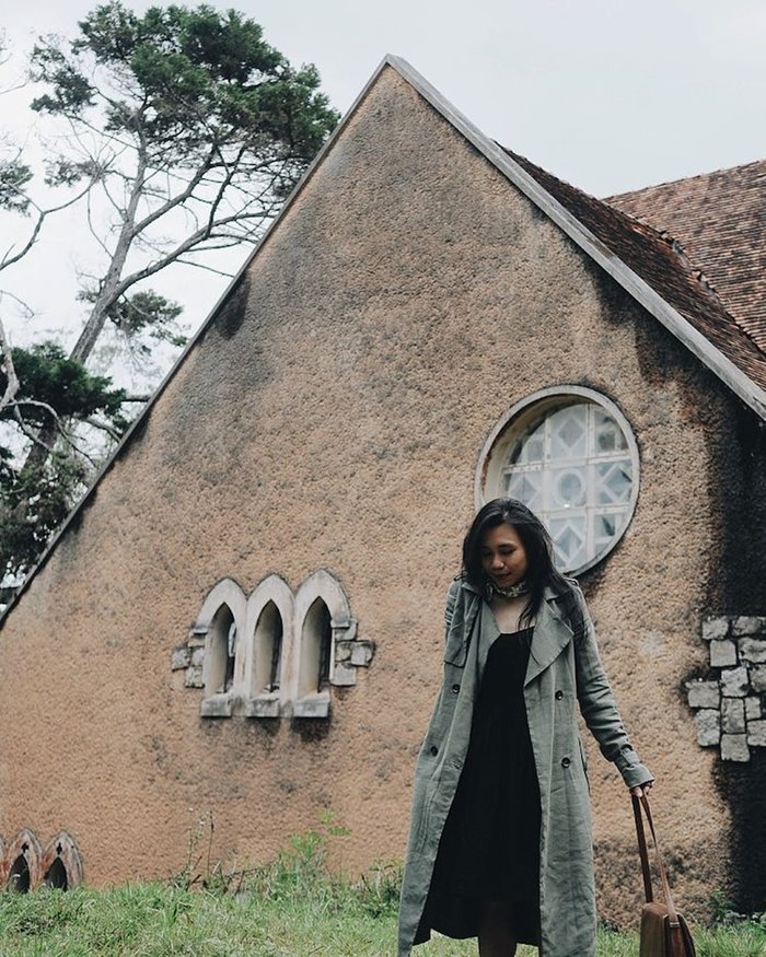 Visiting Franciscaines Chapel - Abandoned Place in Da Lat 