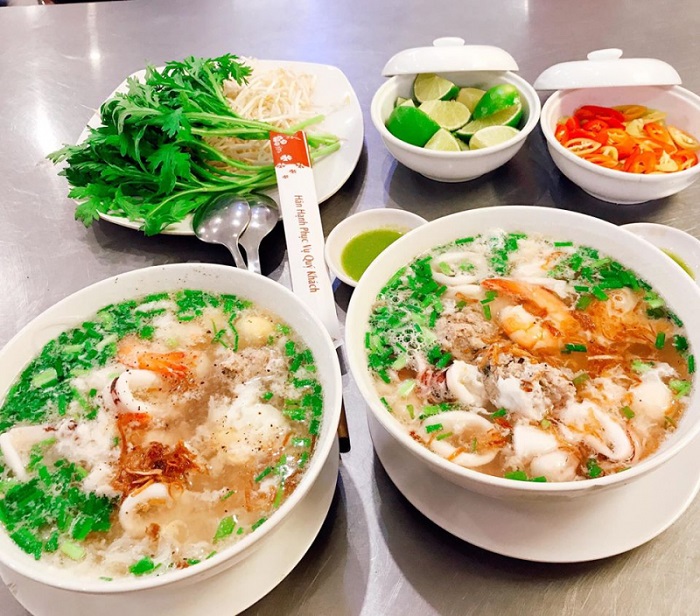  Ca Mau delicious restaurant - Squid noodle soup A Faucet