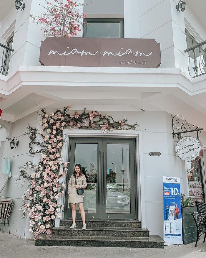 Những quán cafe đẹp ở Hạ Long - Miam Miam Bread & cafe