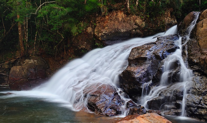 Beautiful waterfalls in Binh Phuoc - Mo waterfall