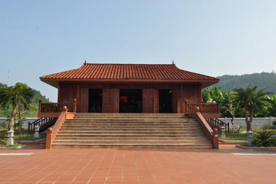Du lịch Lạng Sơn ghé thăm khu tưởng niệm Hoàng Văn Thụ tìm hiểu văn hóa - lịch sử  
