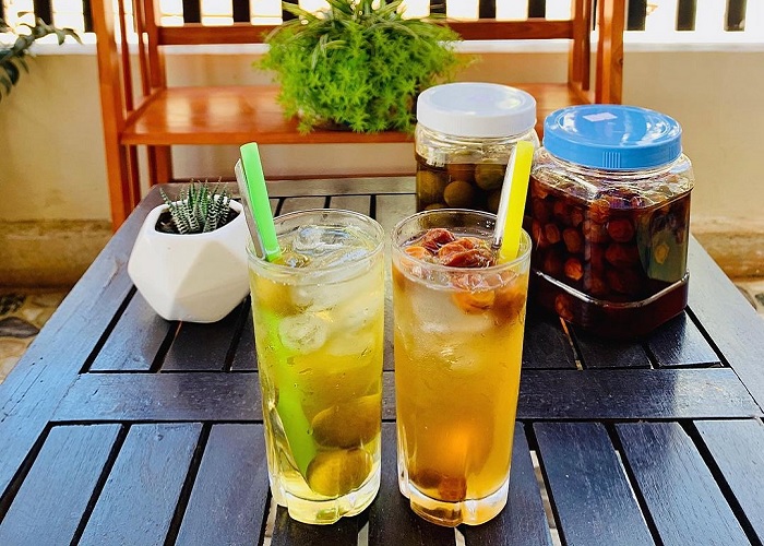 Experience Hanoi autumn - sip a glass of iced crocodile water