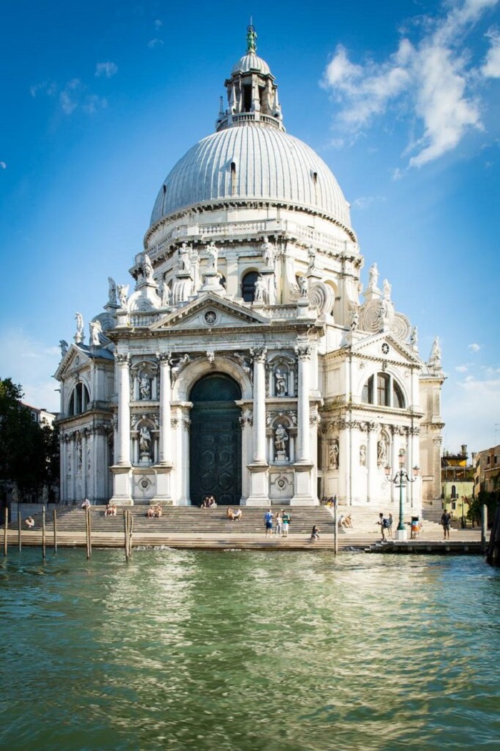 Santa Maria Della Salute - kênh đào Grand Venice