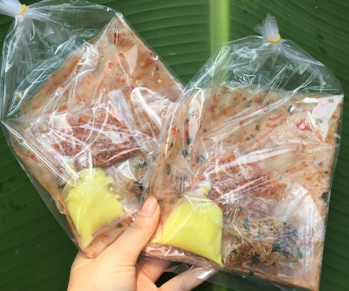 Bánh tráng muối ớt Tây Ninh - cơ sở Chế Liễu