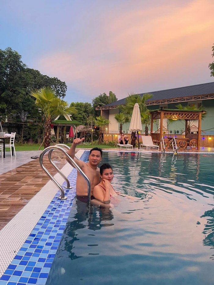 Review Minh Châu Resort Quan Lạn bể bơi 