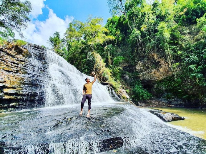 Beautiful waterfall in Dak Lak Dray Sap